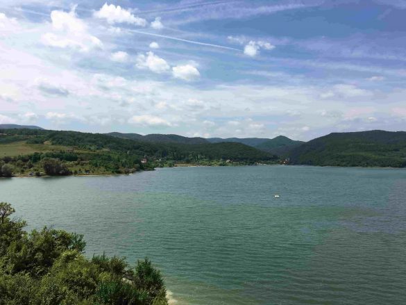 cinciș lac hunedoara